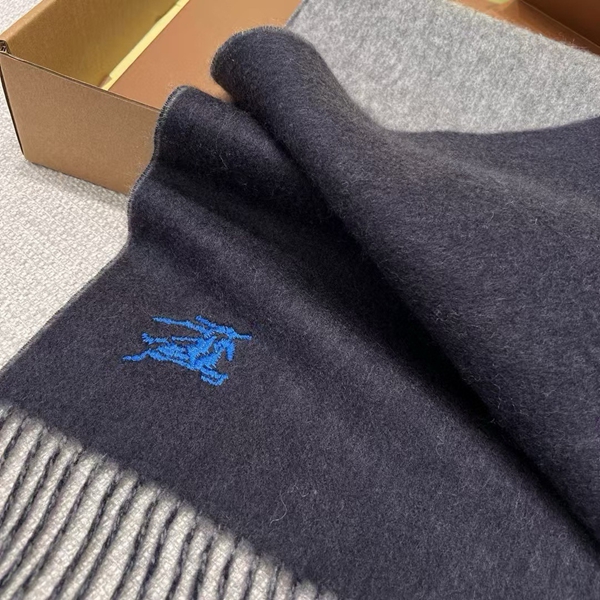 ブランドマフラー角部分ディテール